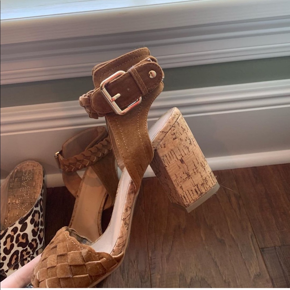 🦋Braided brown heels